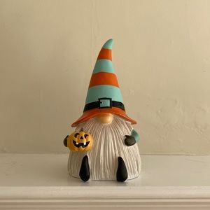 Halloween gnome wooden decor